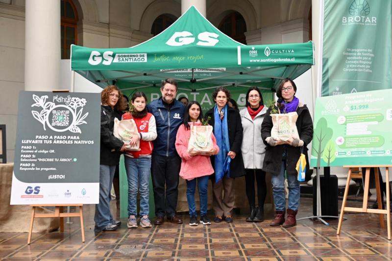 Claudio Orrego y Maisa Rojas