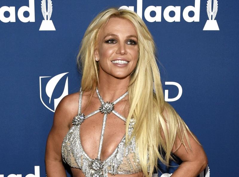 Britney Spears anuncia el lanzamiento de su libro de memorias