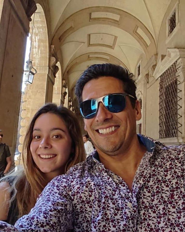 Martina Araneda es la hija mayor de Rafa Araneda y Marcela Vacarezza
