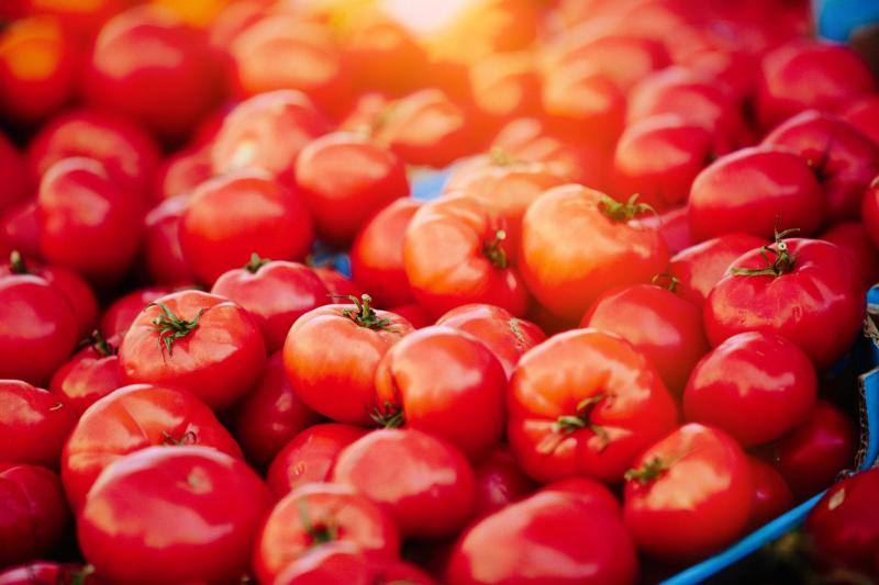 Acerola tiene más Vitamina C que la naranja