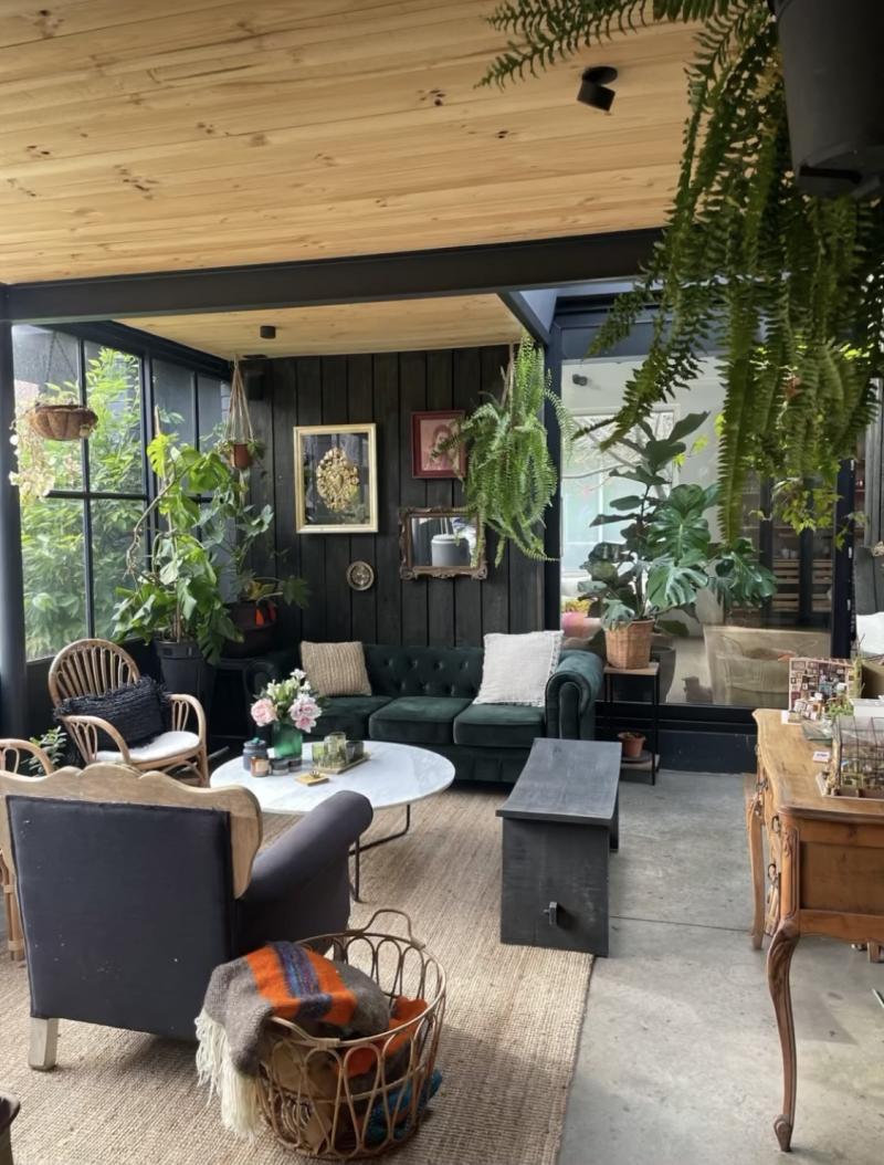 Luz Valdivieso presume remodelación de su terraza