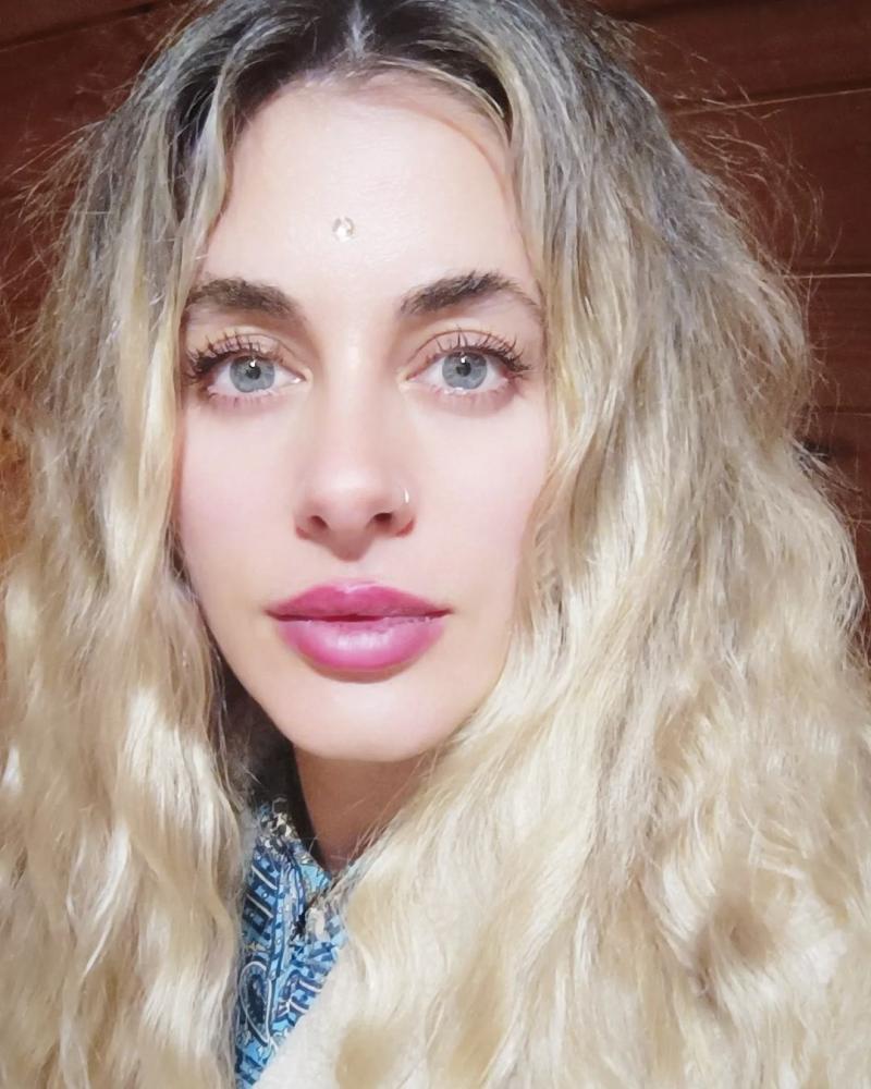 Catalina Palacios, cantante y animadora de TV