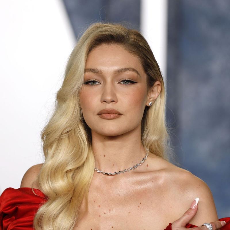 Gigi Hadid arrestada por porte de drogas