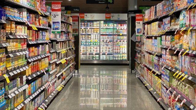 El comercio funcionará de manera normal este 15 de agosto