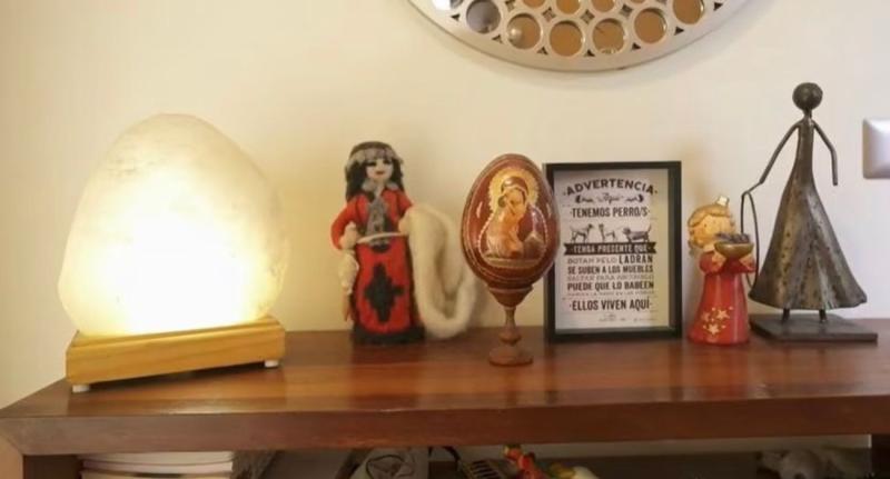 Priscilla Vargas muestra su departamento en televisión