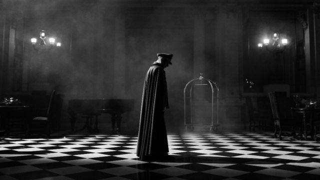 Película sobre Pinochet de Pablo Larraín participará en festival de cine en Venecia.