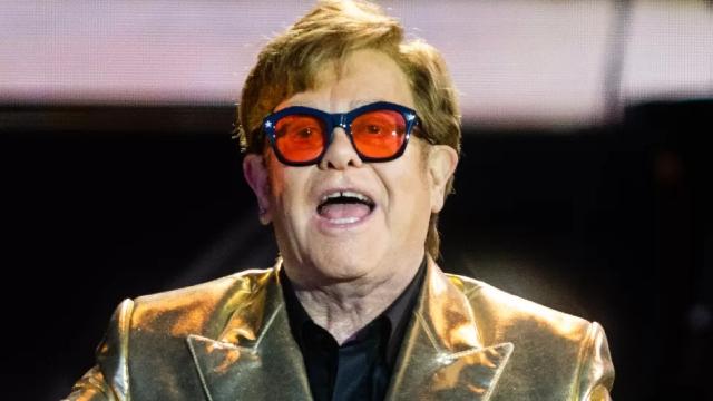 Elton John preocupa a sus fanáticos tras sufrir accidente. Créditos: Getty Images