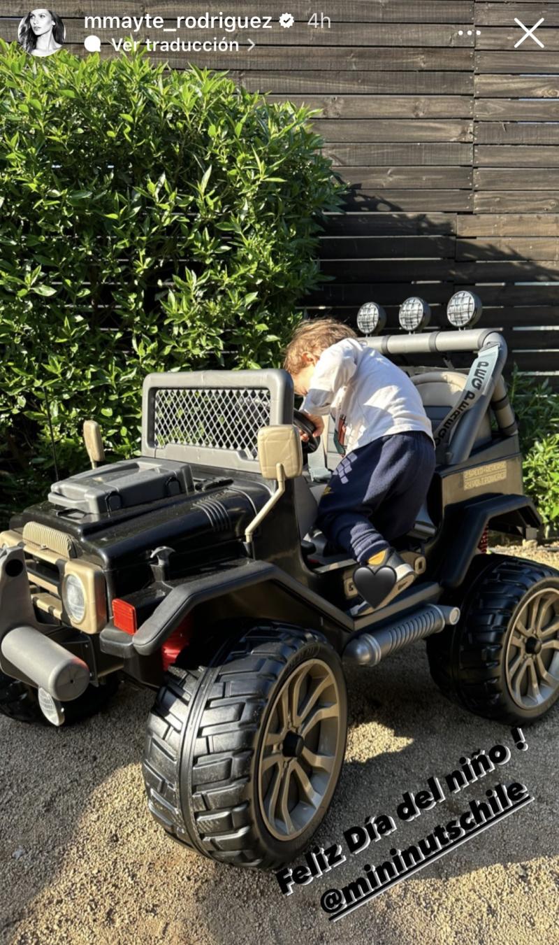 Hijo de Mayte Rodríguez disfruta su fabuloso regalo