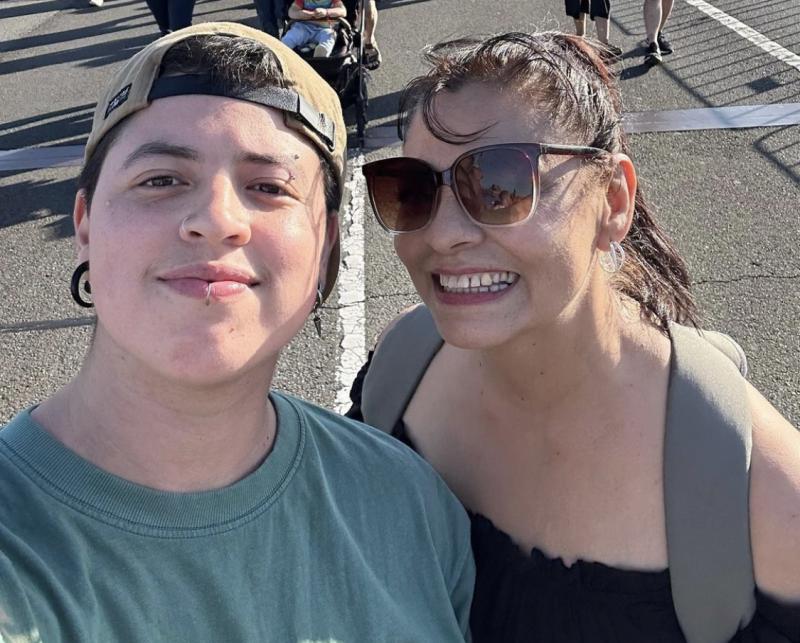 Hijo de Tatiana Merino destacó su apoyo tras transición de género