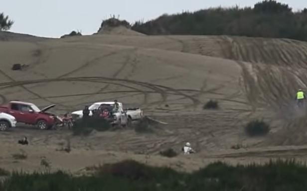 Vehículos motorizados en Santuario de la Naturaleza