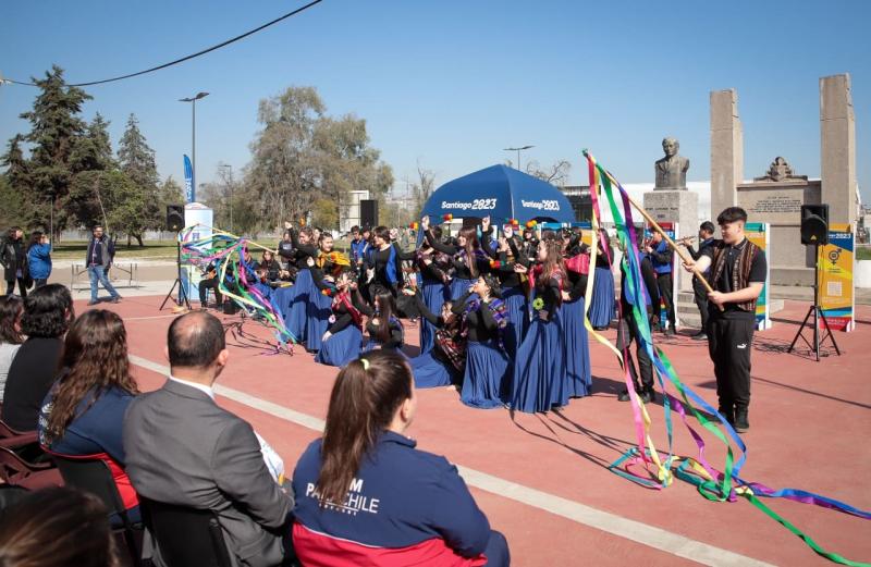 Santiago 2023 y Encuentros con el Futuro firman acuerdo