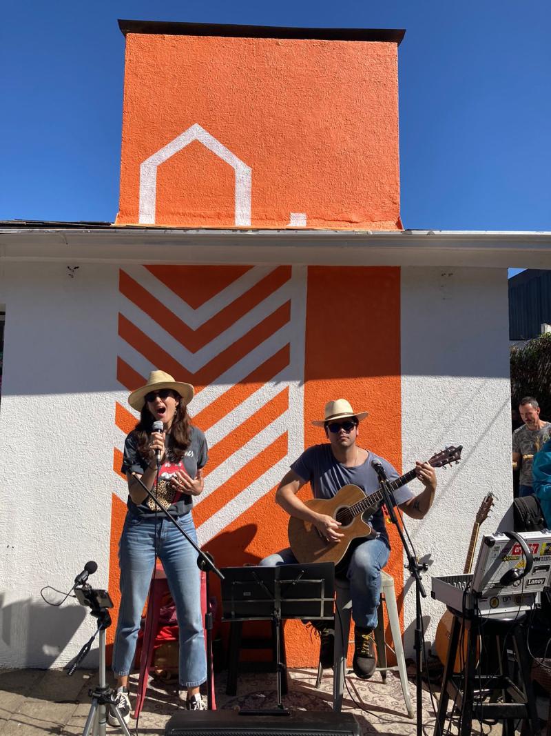 El “Hacedor de pan” reinaugura su panadería y abre una nueva sucursal