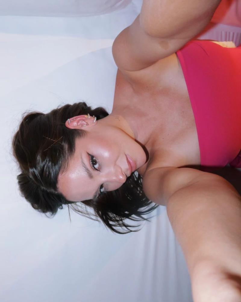 Kel Calderón enseñó su romántica relación en México