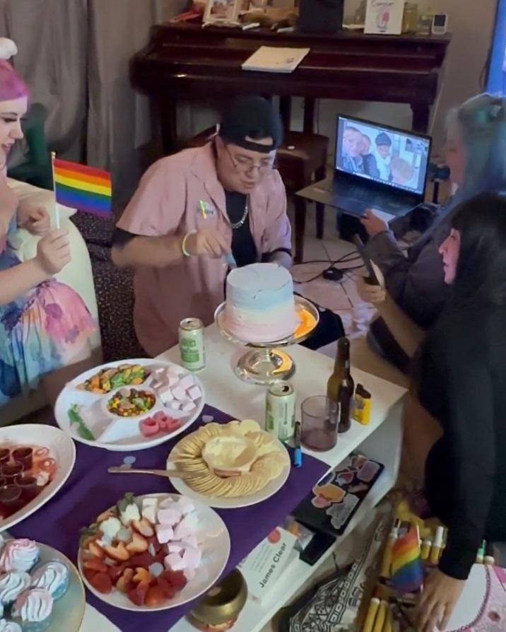 Hijo de Tatiana Merino cambió legalmente su género y nombre