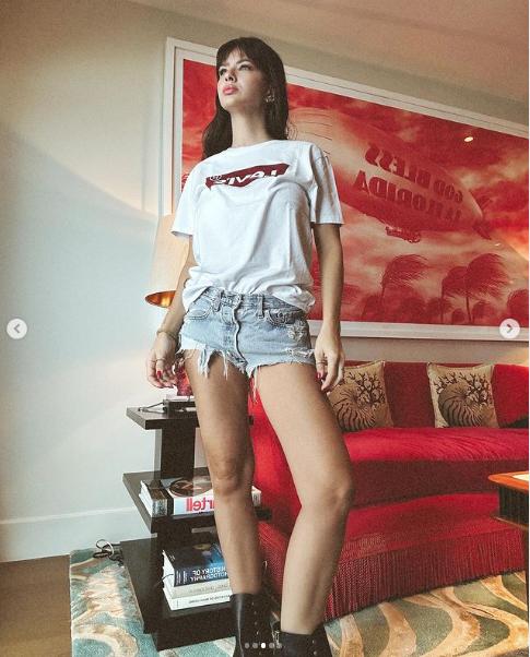 China Suárez sorprendió con radical cambio de look