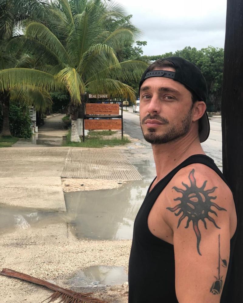 Los 13 hombres más guapos que han pasado por realities del 13