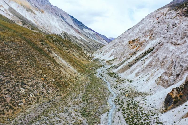 Cruz de Piedra / Andrés Pérez - Ladera Sur