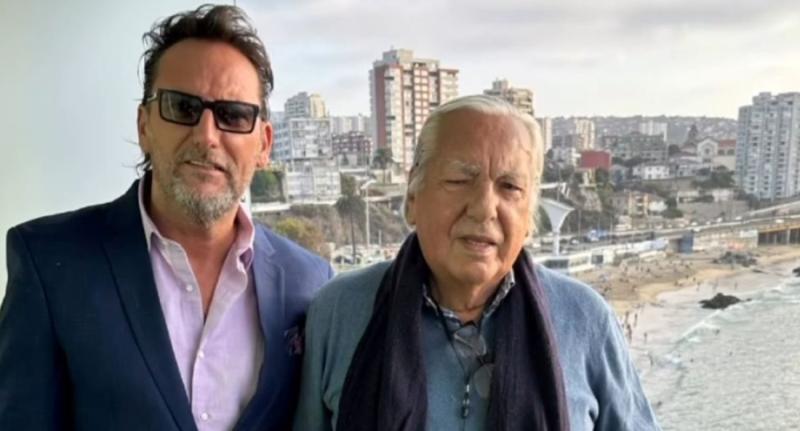 Daniel Fuenzalida junto a su padre