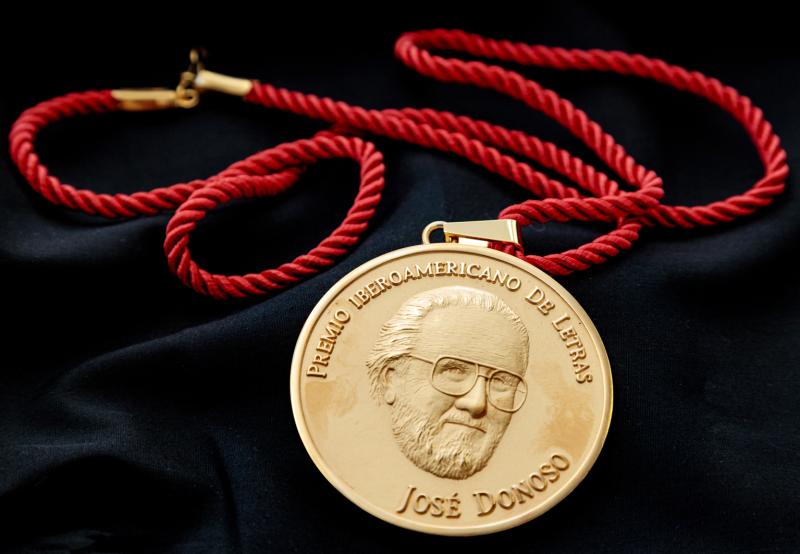Premio Iberoamericano de Letras José Donoso 2023 otorgado por la Universidad de Talca.