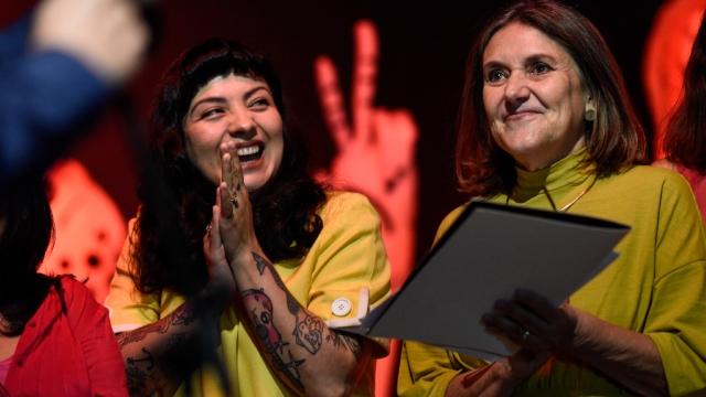 Mon Laferte es una de las invitadas para conmemorar los 50 años del golpe de Estado
