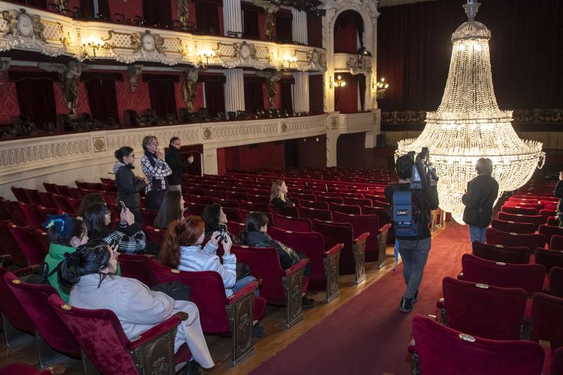 Municipal de Santiago celebra 166 años de vida