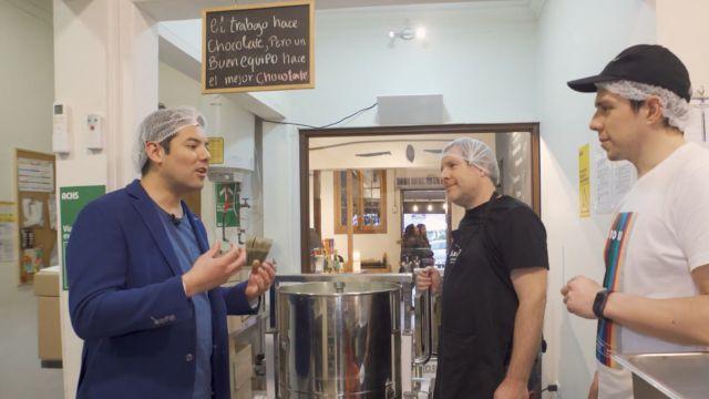 Mark dejó su carrera de sociólogo para dedicarse a tiempo completo como chocolatero.