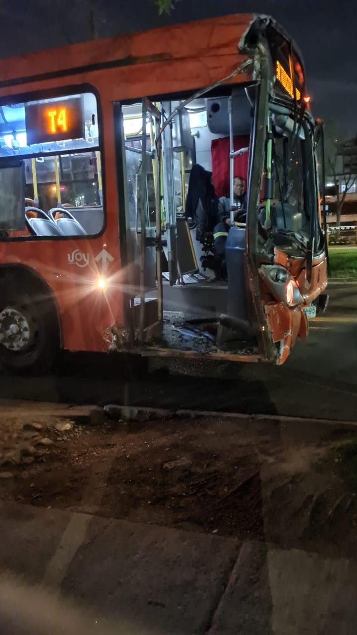 Conductor de bus que chocó drogado quedó con arresto domiciliario nocturno y arraigo nacional