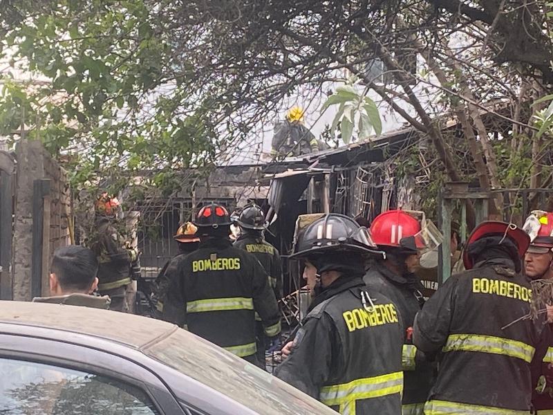 Incendio en Lo Espejo: reportan seis personas fallecidas