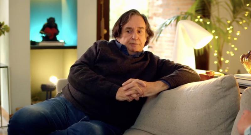 Gonzalo Robles sufre parálisis facial