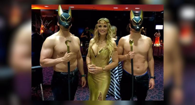 Kenita Larraín celebrando sus 50 años - LUN