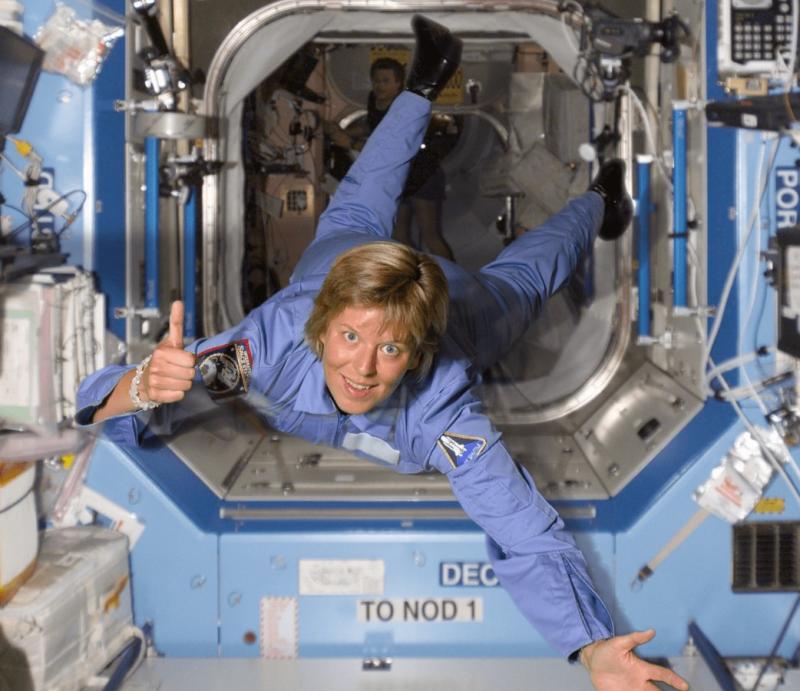 Entrenadora de astronautas advierte sobre el futuro de la Tierra