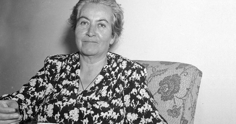 Gabriela Mistral en el Día del Profesor