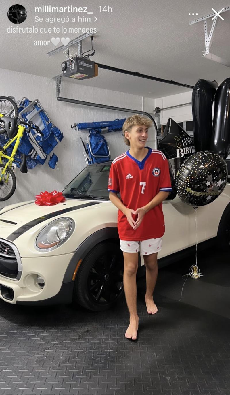 Hijo de Rafael Araneda y Marcela Vacarezza recibe lujoso regalo de cumpleaños