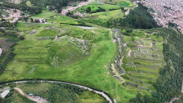 María Gracia Subercaseaux conoció parte de Saqsaywaman a pocos kilómetro de Cusco.