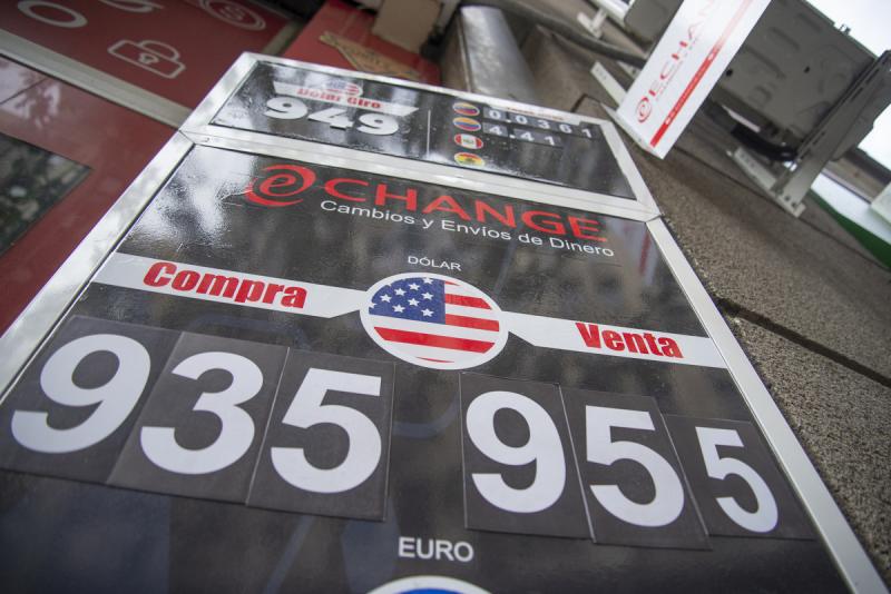 El dólar otra vez presentó una baja durante los últimos días