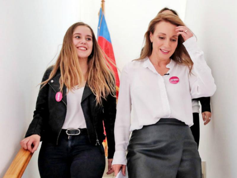 Hija de Karen Doggenweiler