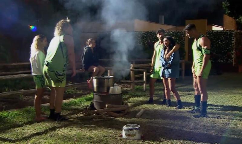 Los Pequeños Gigantes