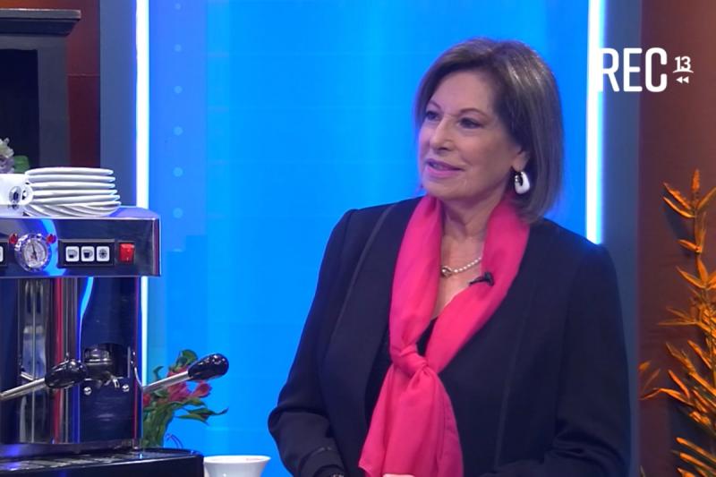 Ginette Acevedo en "Antes y Ahora"