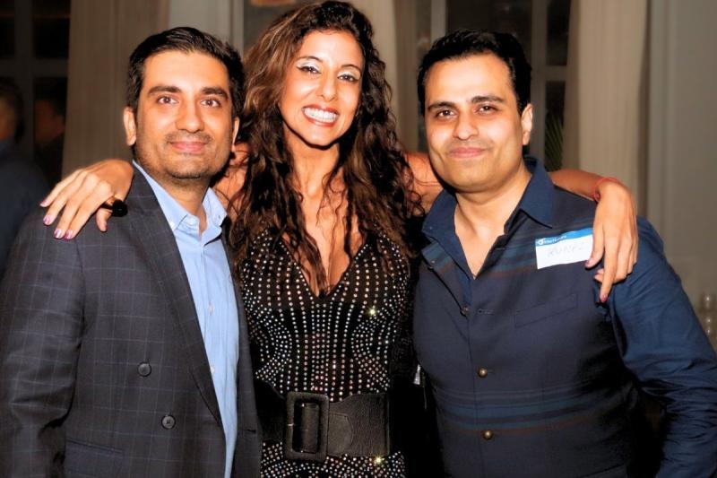 Jennifer Mayani en India