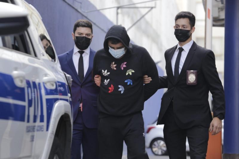 Hombre se hacía pasar por PDI. Foto referencial