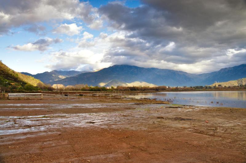 Laguna Aculeo sin agua.