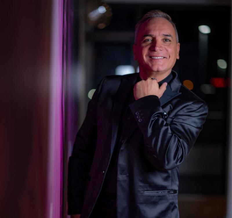 Luis Jara reacciona tras no ser invitado a boda de María José Quintanilla