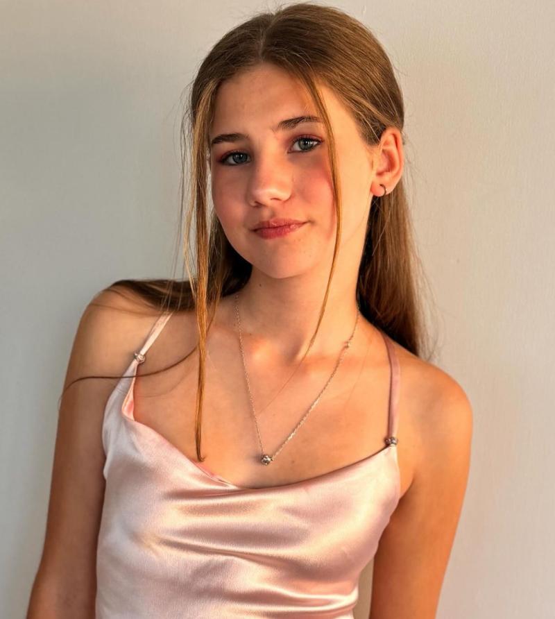 Hija de Patricia Larraín se graduó de octavo básico