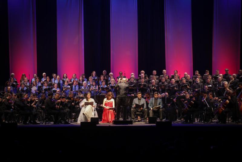 Orquesta Sinfónica Nacional y Coro Sinfónico de la U. de Chile presentarán “Carmina Burana” gratis y al aire libre