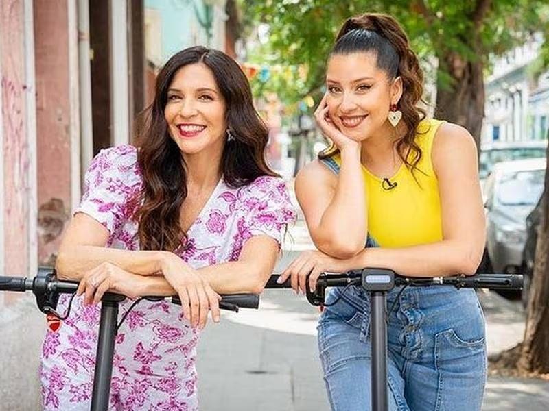 Karla Constant y María José Quintanilla