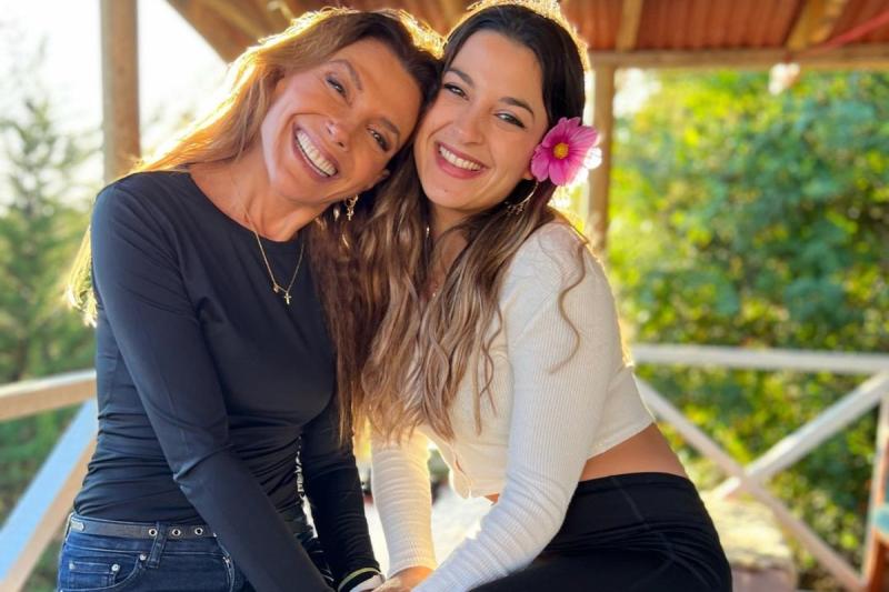 María Jesús Sothers y su madre, Carolina Arregui