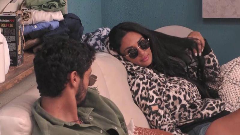 Jhonatan Mujica y Pamela Díaz - Tierra Brava