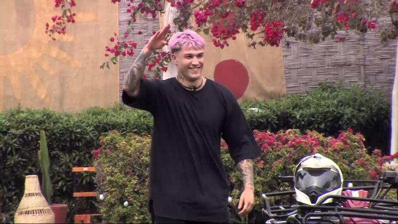 Nicolás Solabarrieta entrando a Tierra Brava