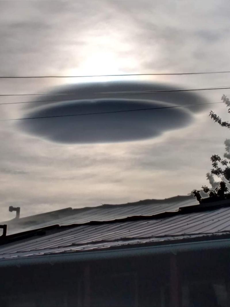 ¿OVNI o nube? Extraña figura apareció en el cielo de Osorno y sorprendió a todos