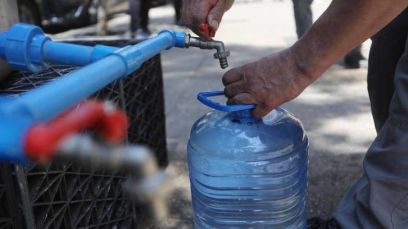 Comenzó la reposición de agua potable en Antofagasta